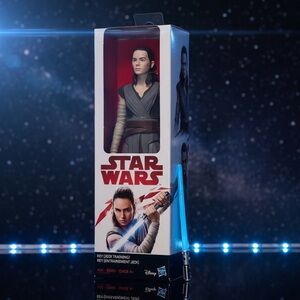 Star Wars: The Last Jedi 12-inch Rey (Jedi Training) action figure